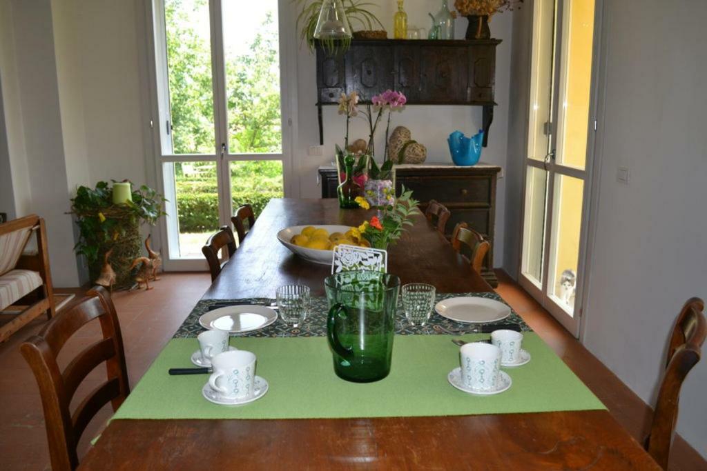 Il Giardino B&B Кастельветро-ди-Модена Экстерьер фото