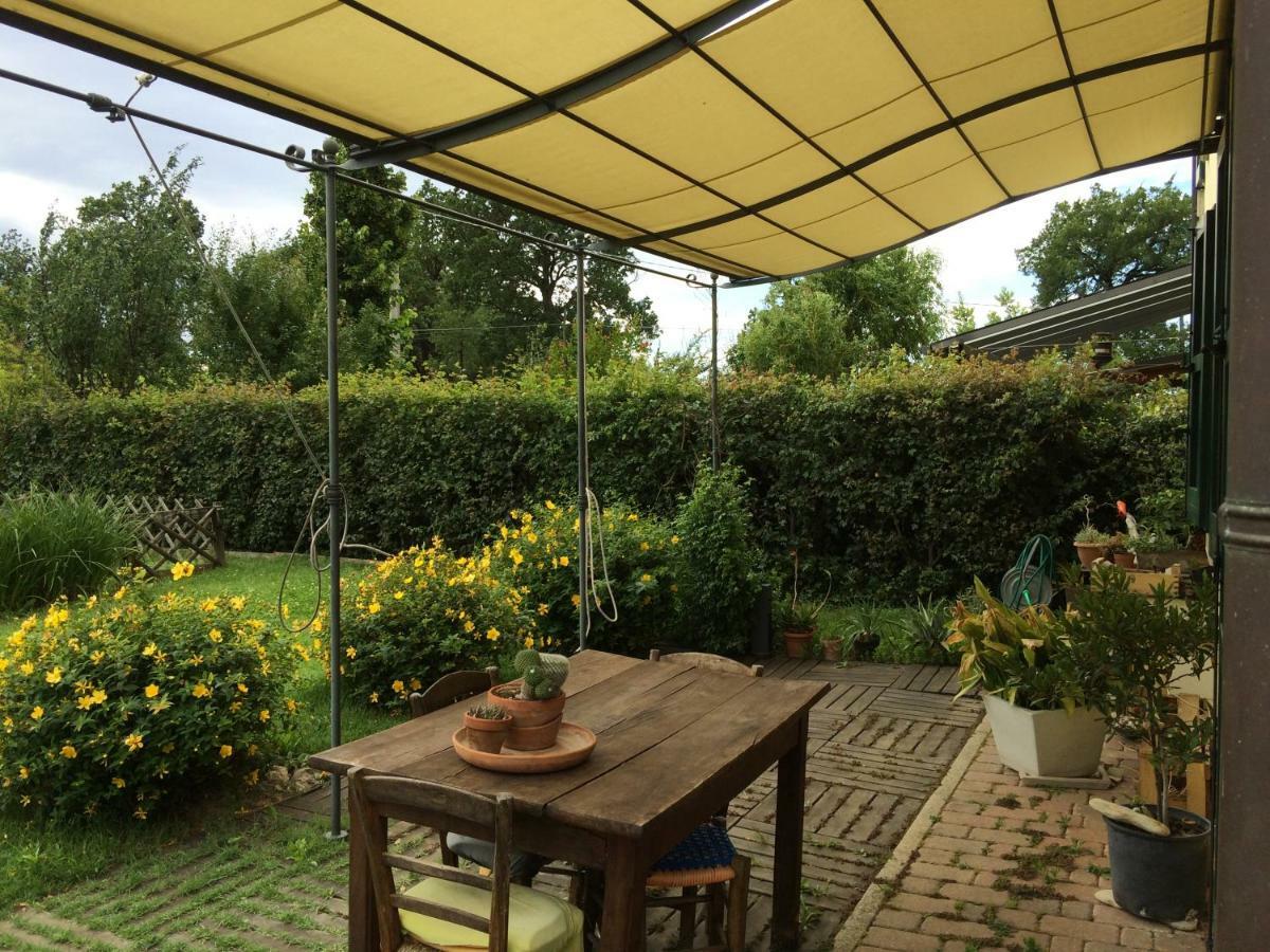 Il Giardino B&B Кастельветро-ди-Модена Экстерьер фото